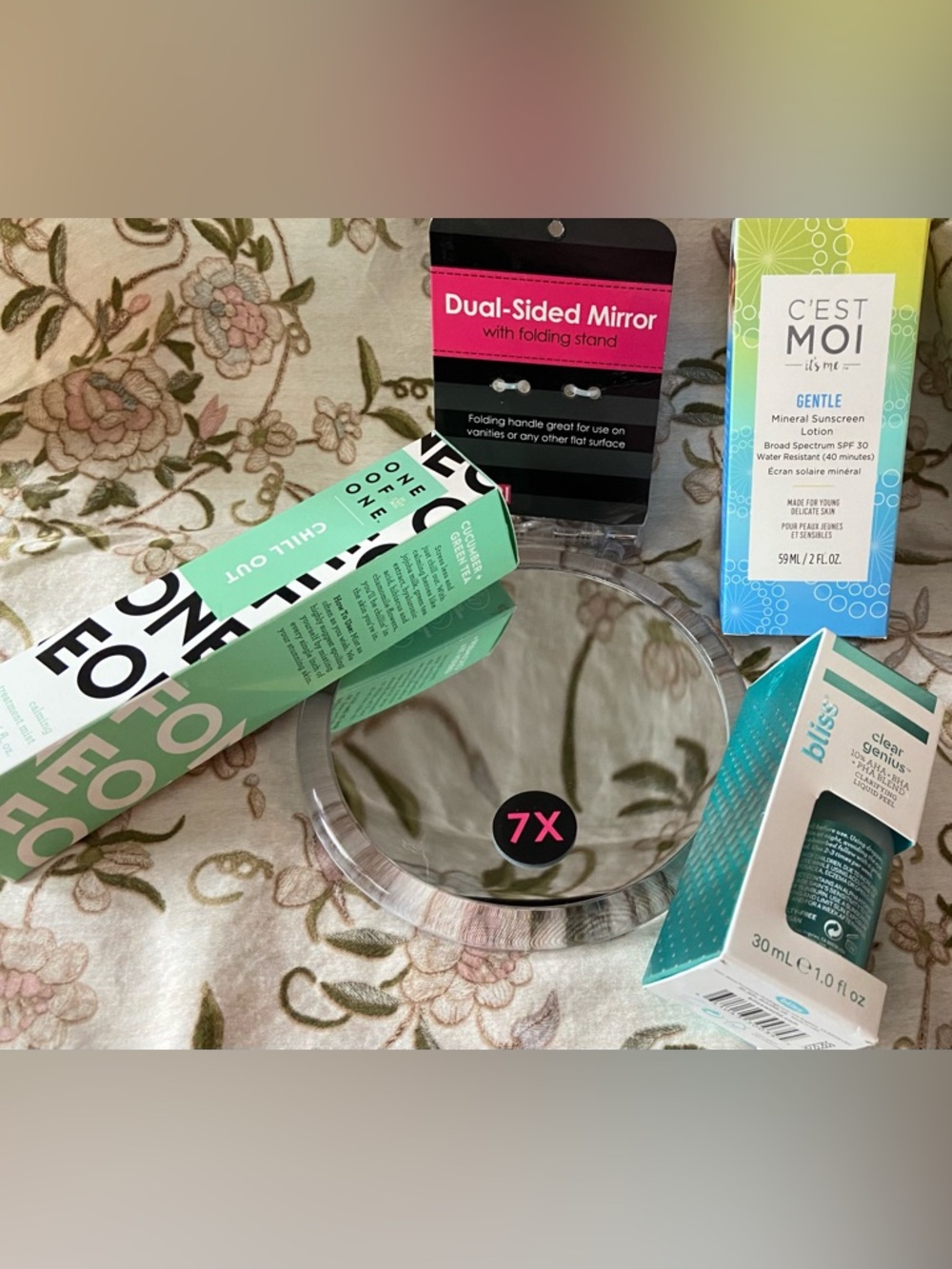Beauty Lot 4pcs- NWT Dual-Side7xMirror, SPF-30/SS, Calming Mist, Clarifying Peel